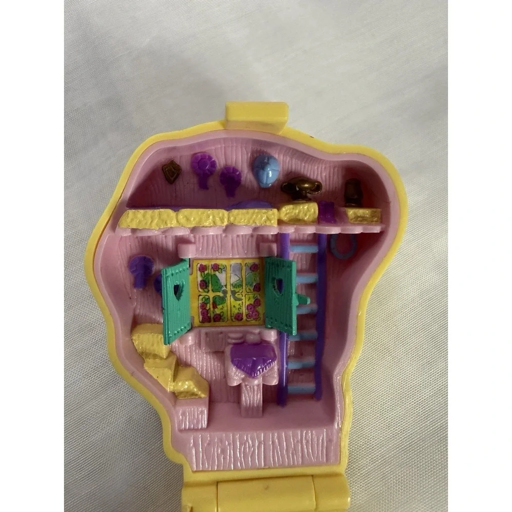VTG 1994 Bluebird Polly Pocket Pony Ridin' Compact,  Compact only